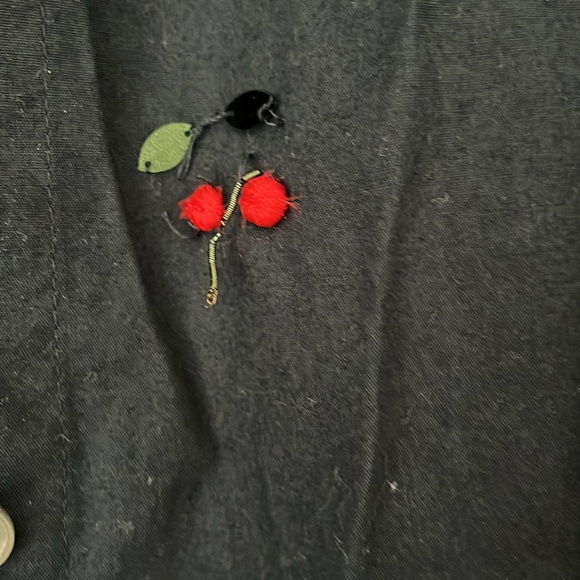 Cherry Blouse - Picture 2 of 4